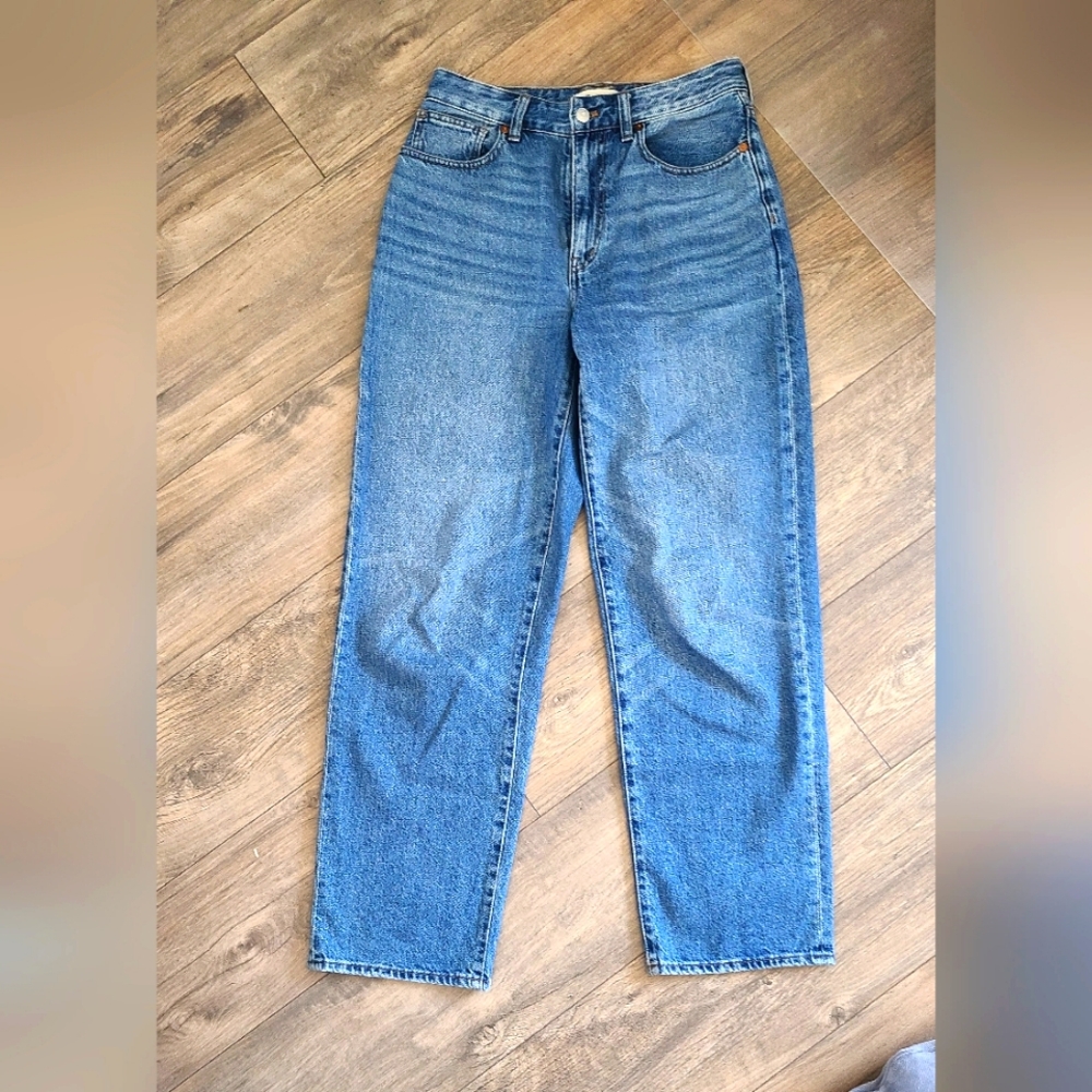 Madewell - Curvy Baggy Straight